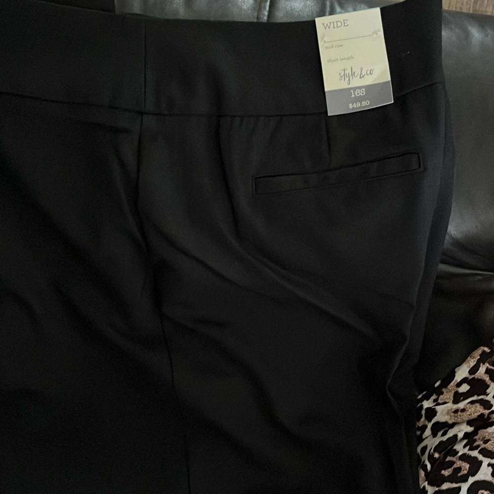 Never worn wide leg dressy trouser